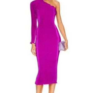 womens L'IDEE REVOLVE Soiree 90's Sleeved Gown in Grape Size 8 (sold‎ Out)